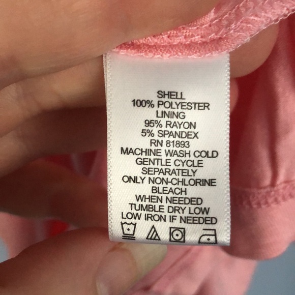 ⭕️ NWOTS H by Halston Pink Size 8 Azalea Asymmetrical Top - Picture 4 of 5